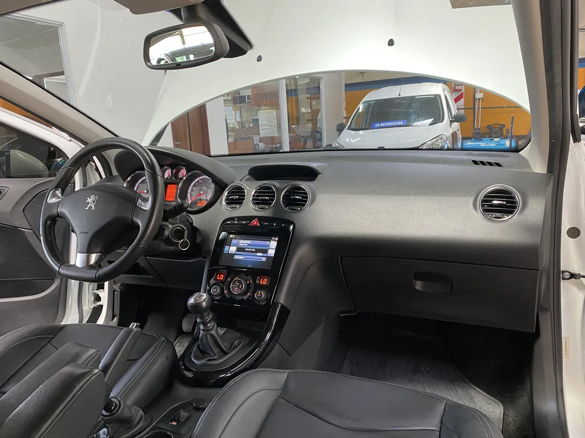 D_NQ_NP_2X_995783-MLA101192342232_122025-F