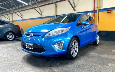 FORD FIESTA KINETIC DESIGN TITANIUM 2013