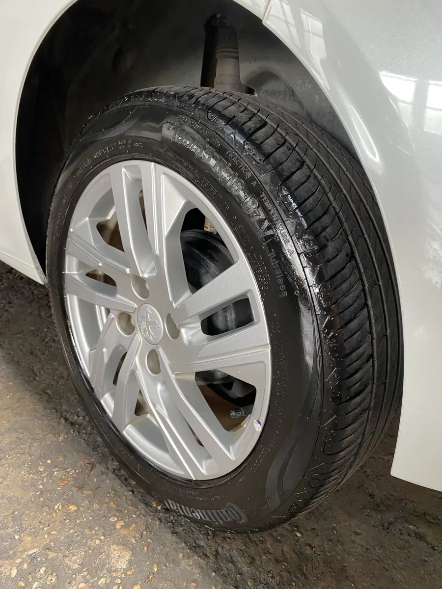 D_NQ_NP_2X_841915-MLA107743405367_022026-F