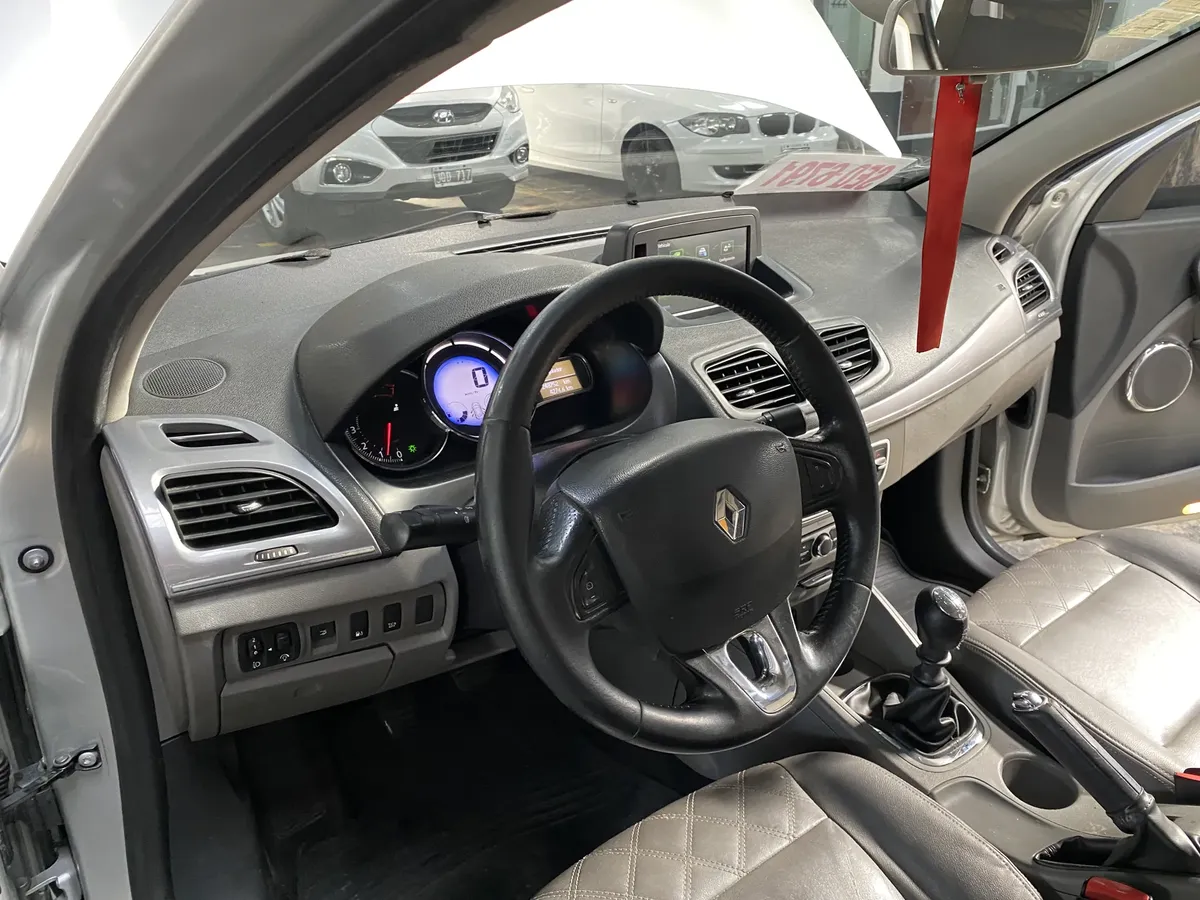 D_NQ_NP_2X_887401-MLA107259128093_022026-F