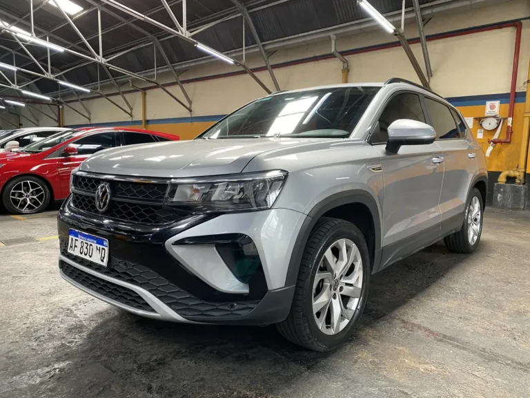 VOLKSWAGEN TAOS CONFORTLINE 250 TSI AT 2023