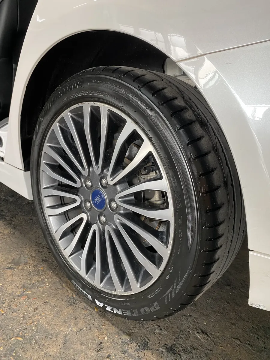 D_NQ_NP_2X_989637-MLA106390605484_022026-F