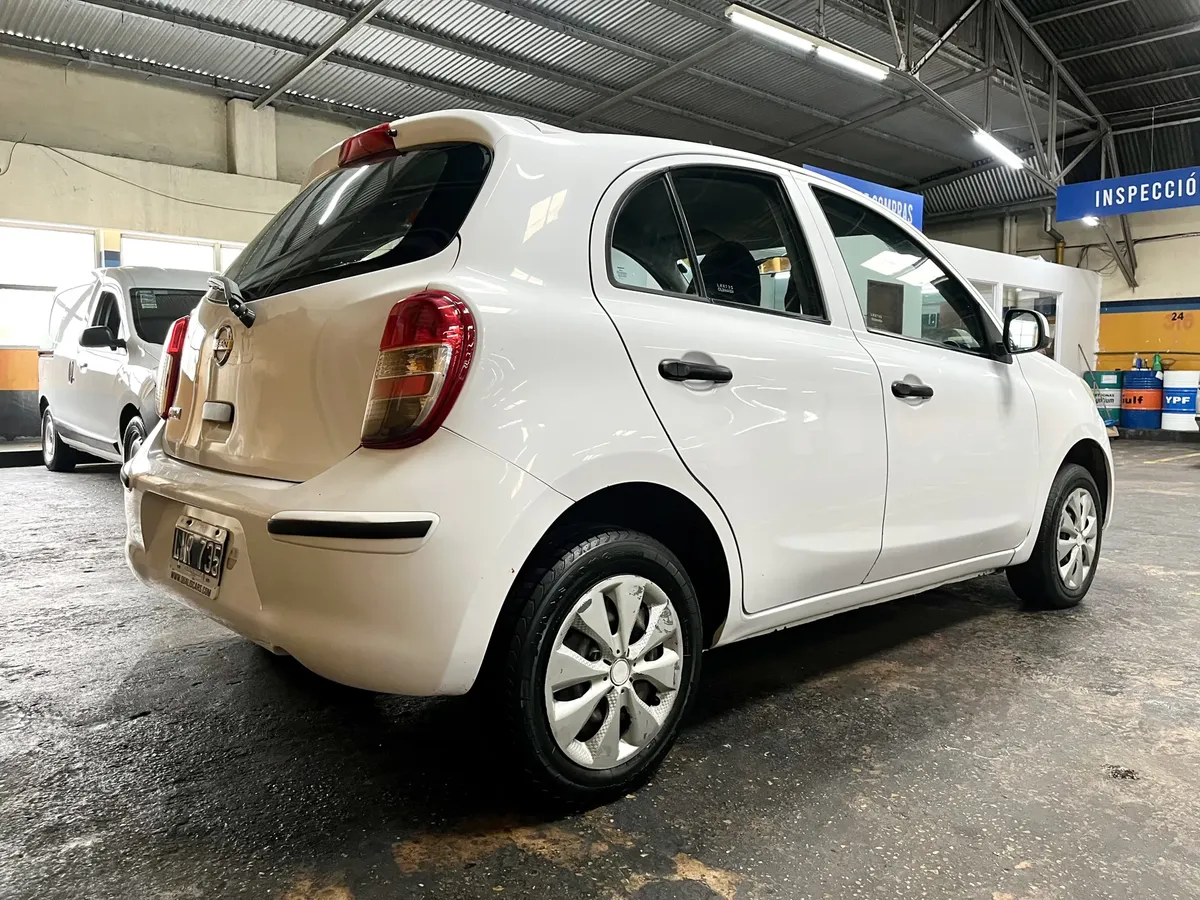 D_NQ_NP_2X_688529-MLA110517949923_042026-F