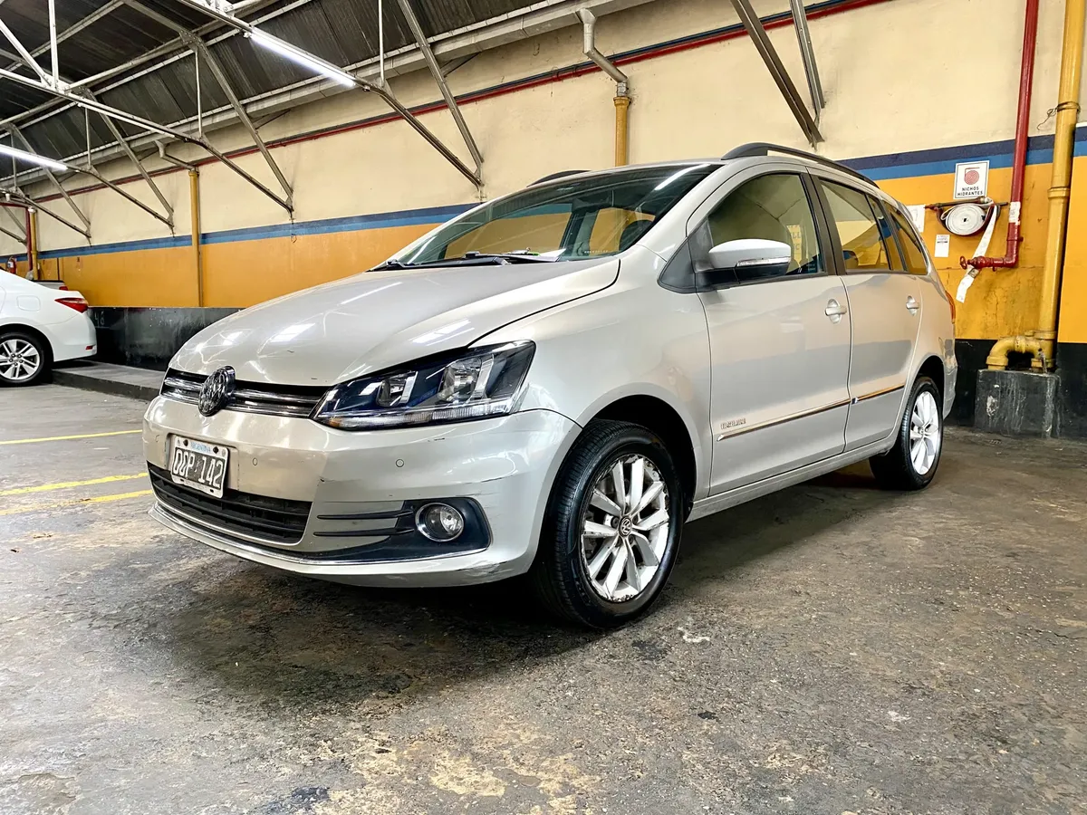 VOLKSWAGEN SURAN 1.6 16V 5D I-MOTION 919 2015