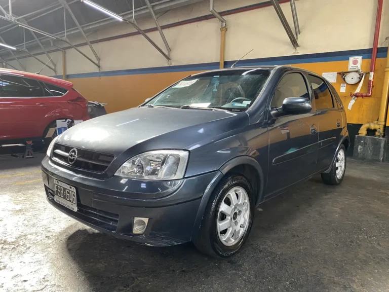 CHEVROLET  CORSA II 5 P CD GAS 1.8 2006