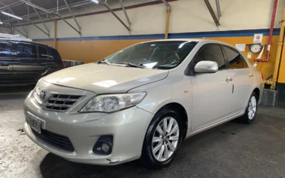 TOYOTA COROLLA SE-G 1.8 A/T 2013