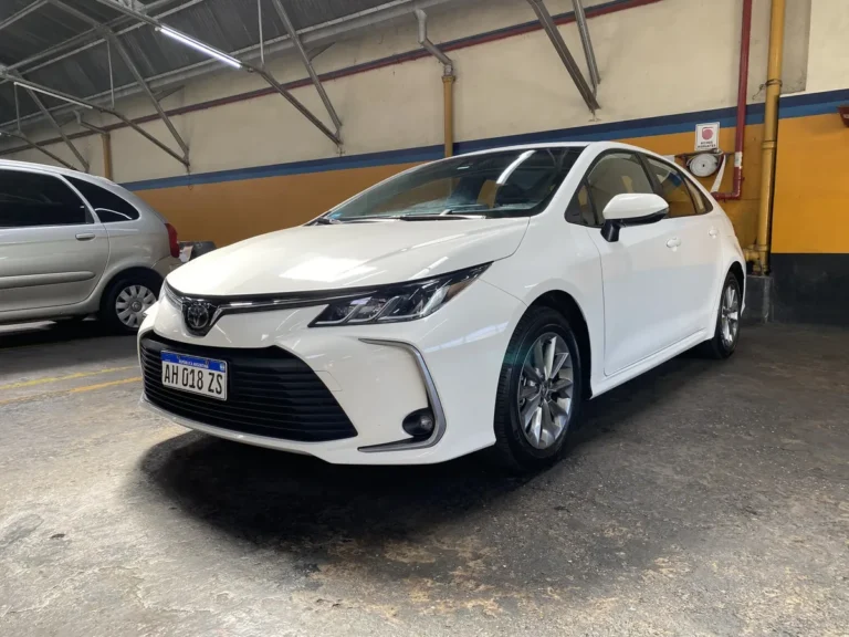 TOYOTA COROLLA 2.0 XLI CVT 2025