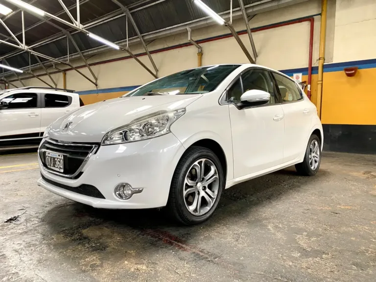 PEUGEOT 208 FELINE 1.6N PACK CUIR 2015