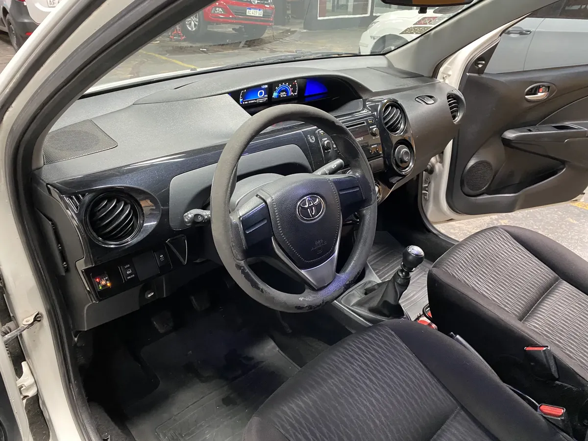 D_NQ_NP_2X_939510-MLA109291052985_032026-F