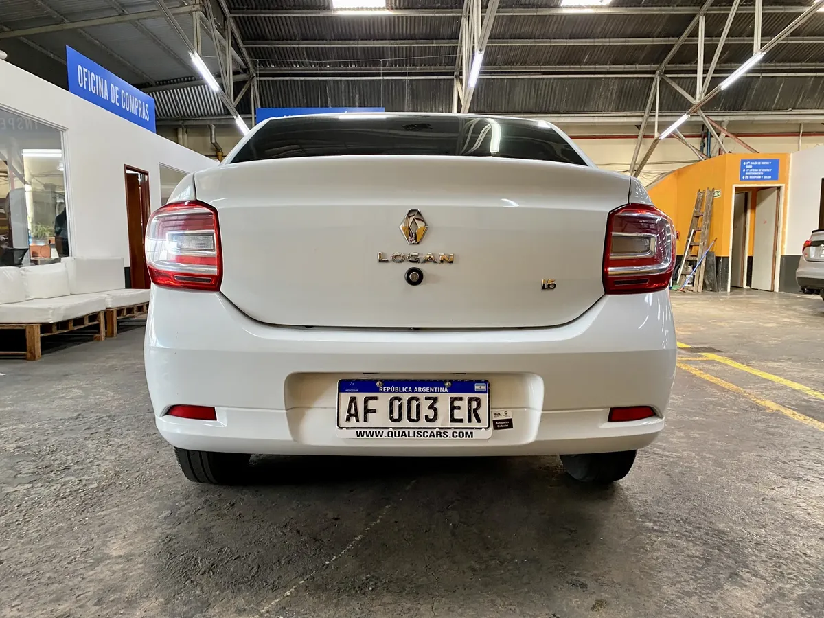 D_NQ_NP_2X_677537-MLA109985307232_042026-F