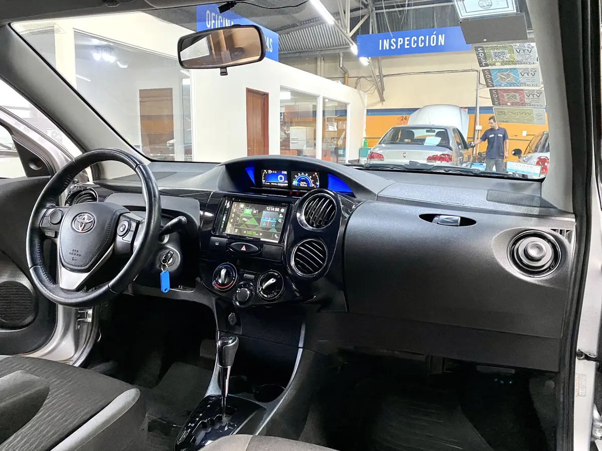 D_NQ_NP_2X_724085-MLA110287413093_042026-F