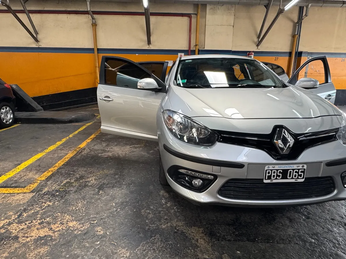 D_NQ_NP_2X_747154-MLA110389955029_042026-F