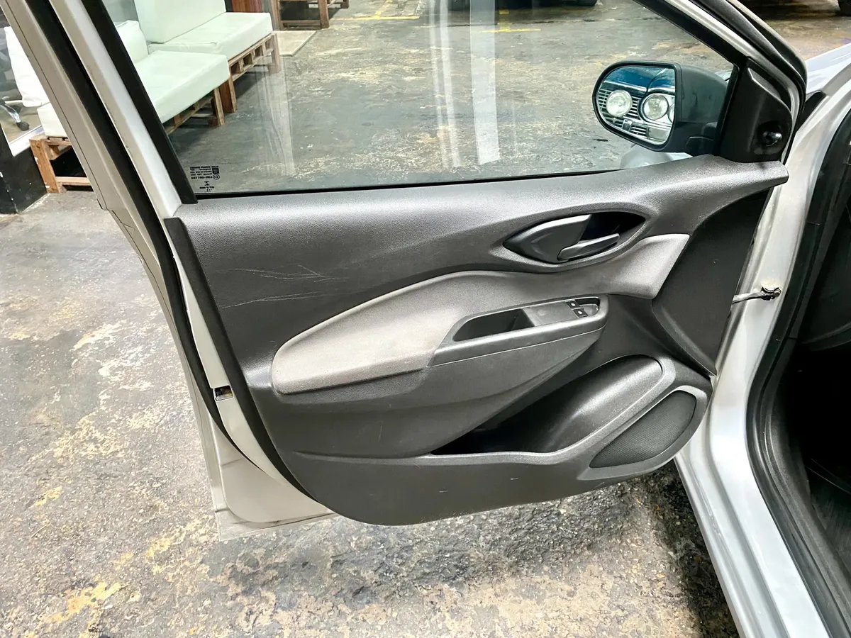 D_NQ_NP_2X_772438-MLA109778199040_042026-F