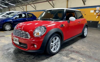 MINI COOPER SEDAN 3 PUERTAS MOD 2013