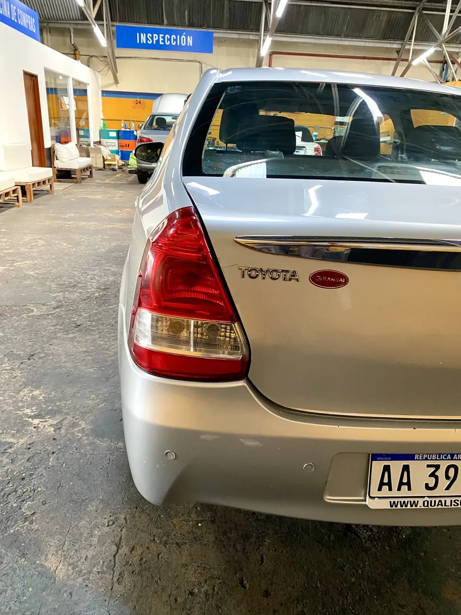 D_NQ_NP_2X_834143-MLA110287474979_042026-F