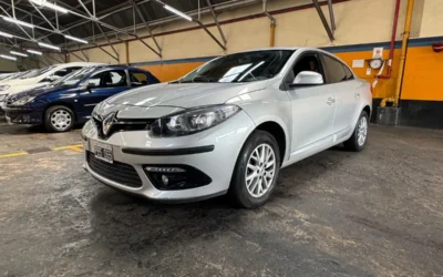 RENAULT FLUENCE PH2 2.0 LUXE 2015