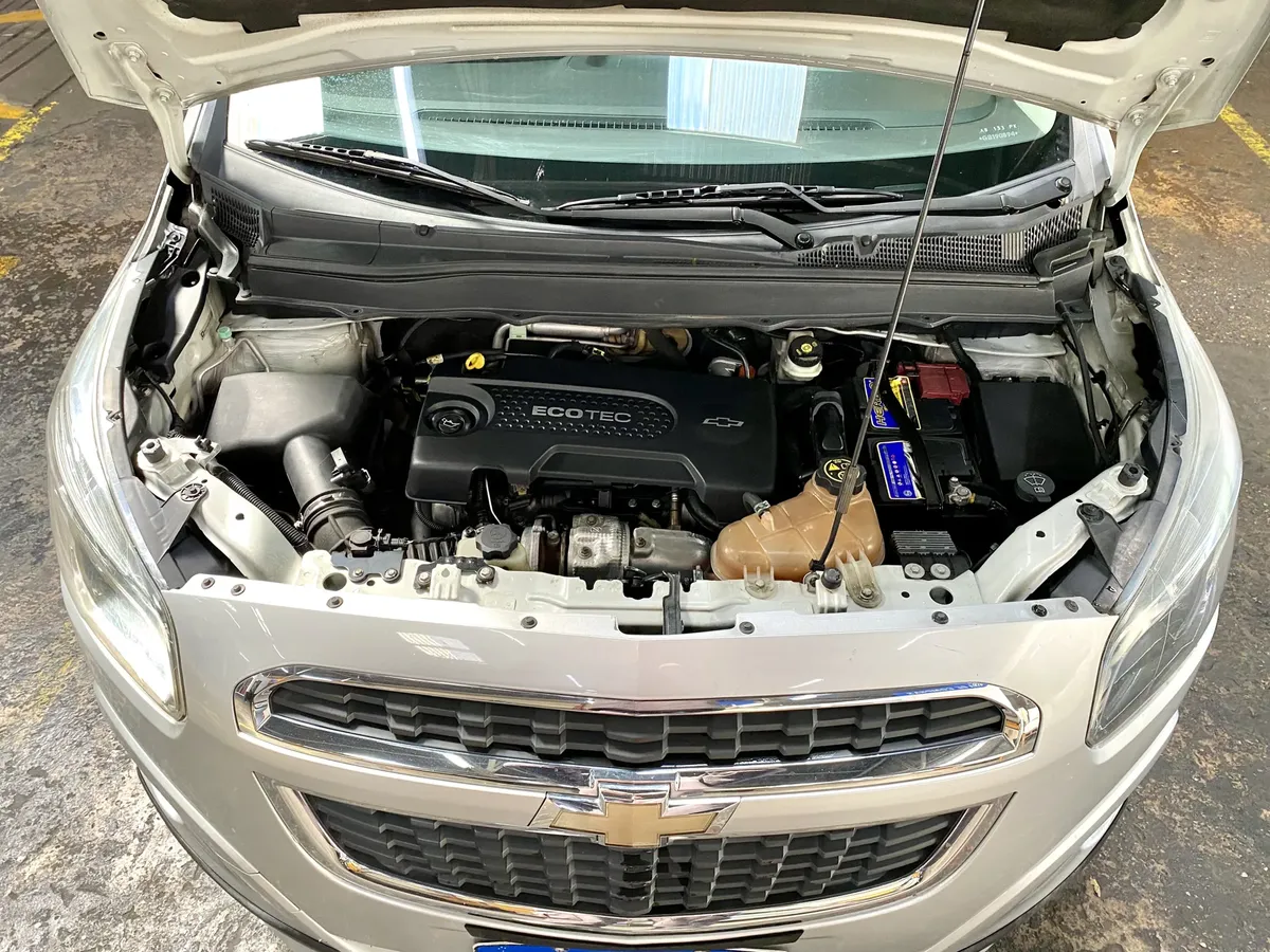 D_NQ_NP_2X_852827-MLA110323494515_042026-F