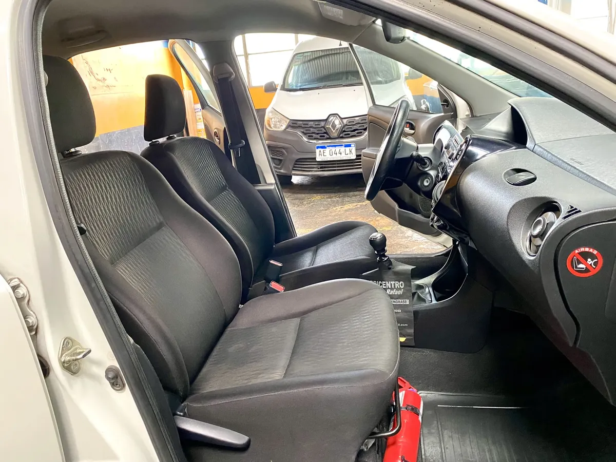 D_NQ_NP_2X_864557-MLA110568114993_042026-F