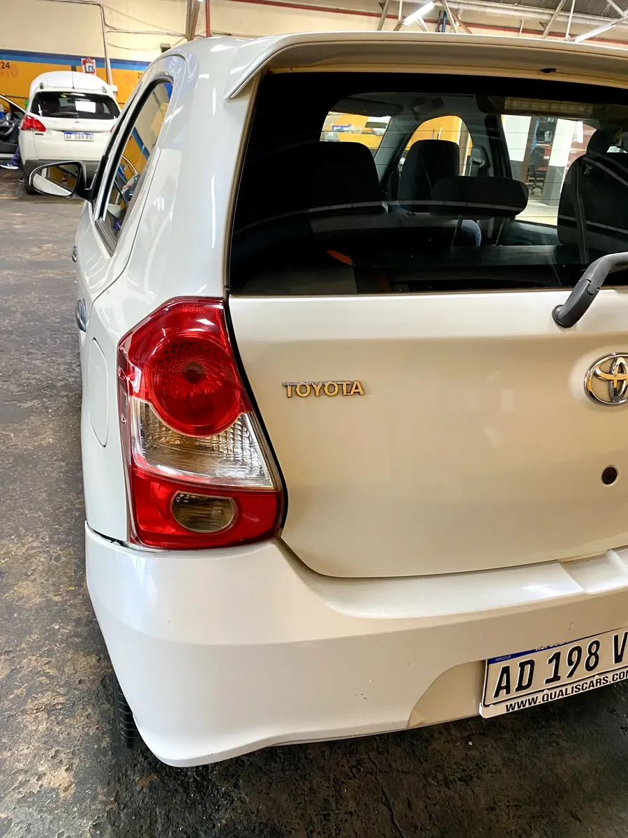 D_NQ_NP_2X_923786-MLA110567606279_042026-F