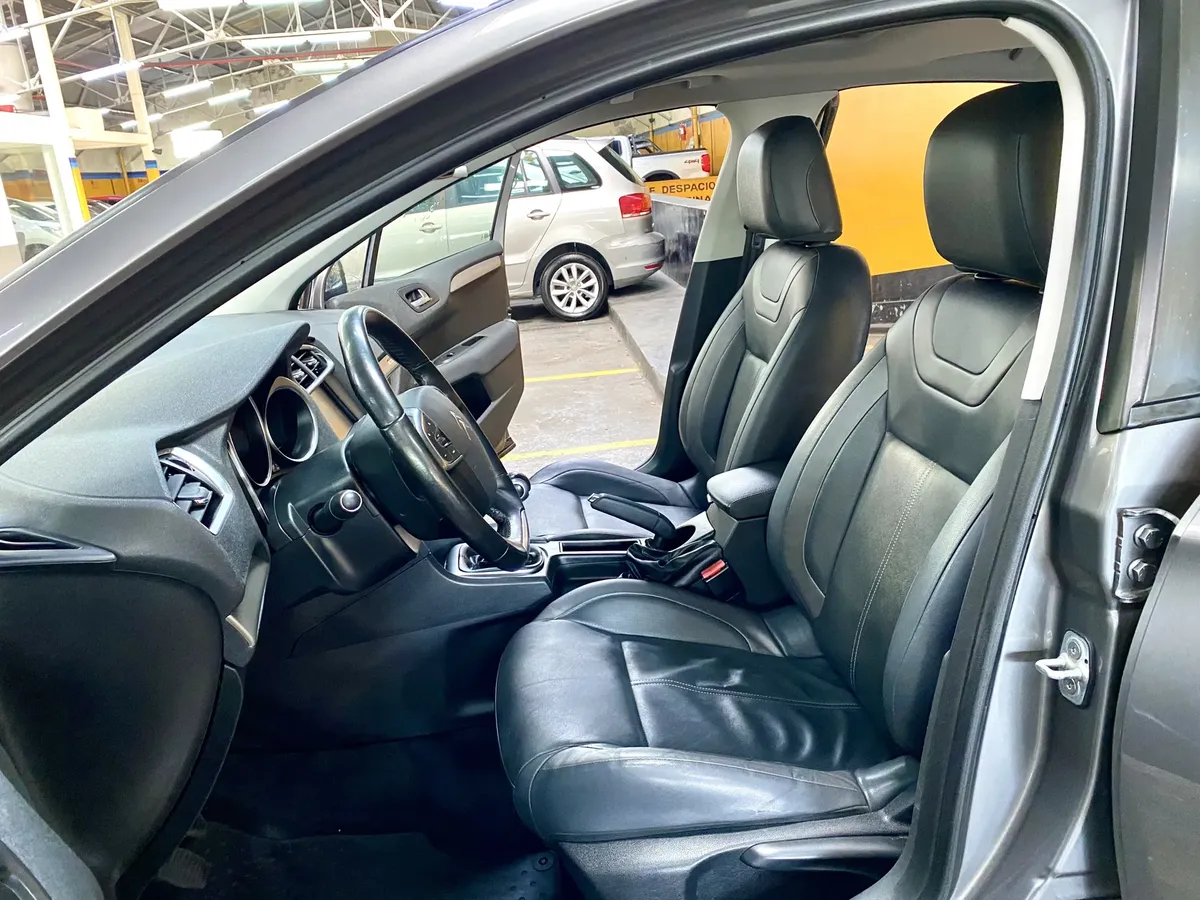 D_NQ_NP_2X_962327-MLA110427223769_042026-F