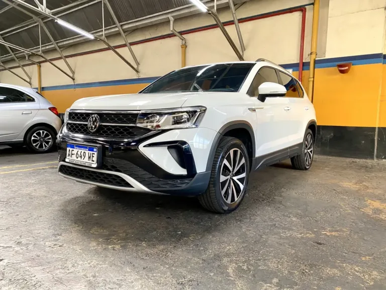 VOLKSWAGEN TAOS HIGHLINE 250 TSI AT 2022