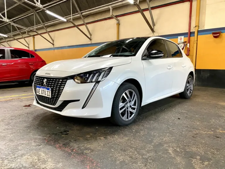 PEUGEOT 208 FELINE TIPTRONIC 1.6L 2021