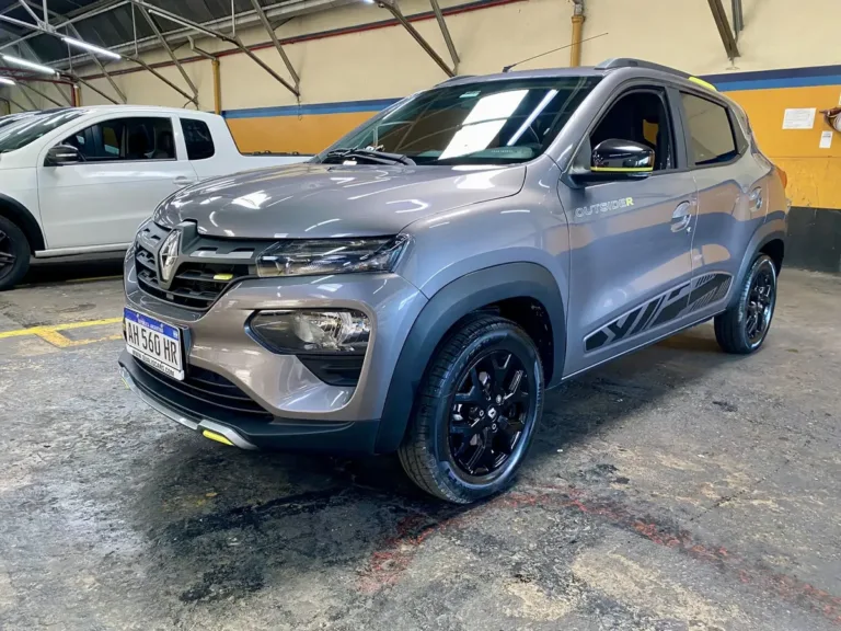 RENAULT KWID ICONIC OUTSIDER 1.0 2025