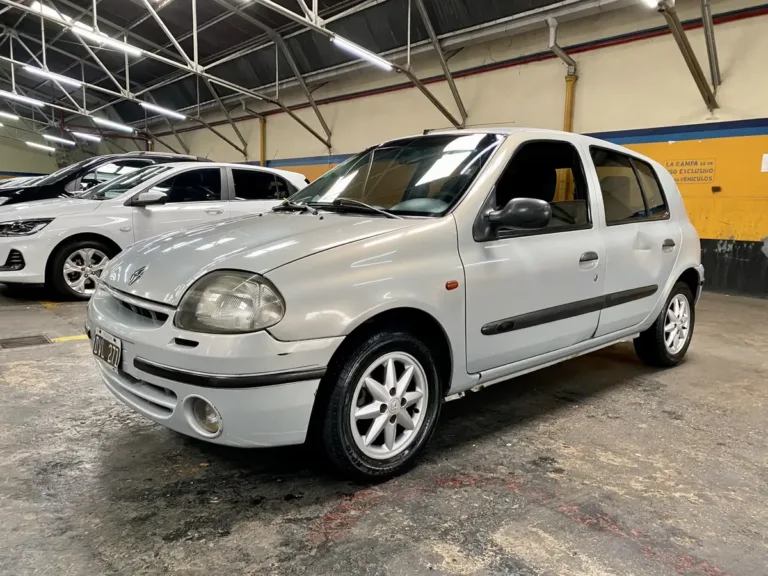RENAULT CLIO RT DIE 2001
