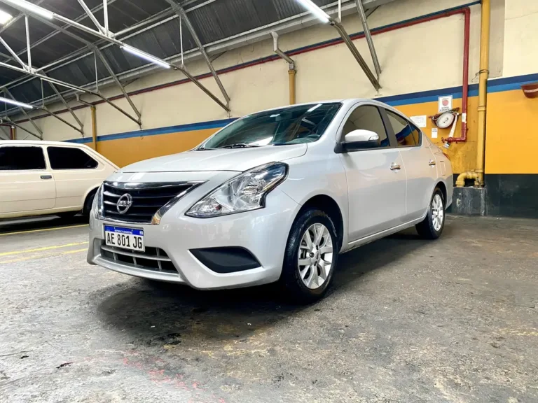 NISSAN VERSA V-DRIVE PLUS AT 2021