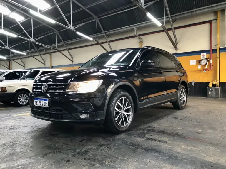 VOLKSWAGEN TIGUAN 250TSI DSG 2021