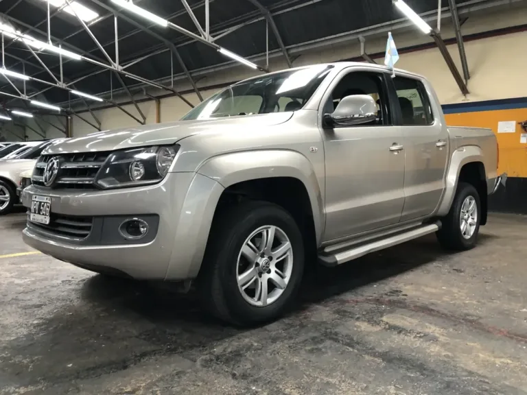 VOLKSWAGEN AMAROK 2.0L TDI 180 CV 4X2 464 2014