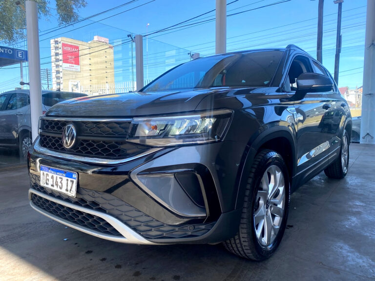 Volkswagen Taos Comfortline 2023