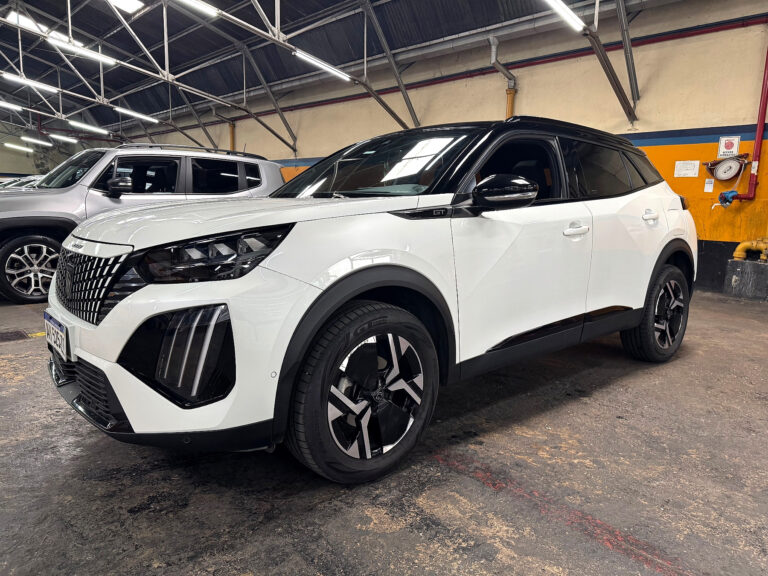 Peugeot 2008 Gt 2025