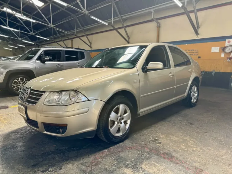 VOLKSWAGEN BORA TDI 2008