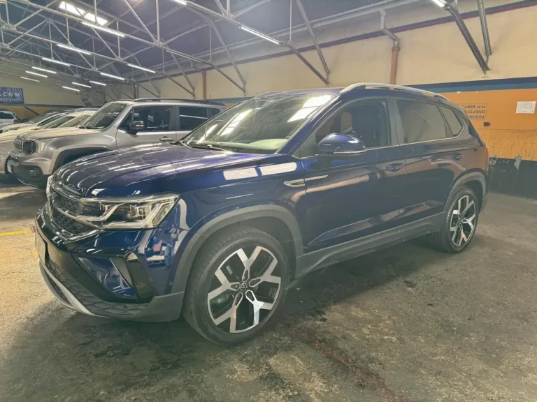 VOLKSWAGEN TAOS HIGHLINE 250 TSI AT 2024